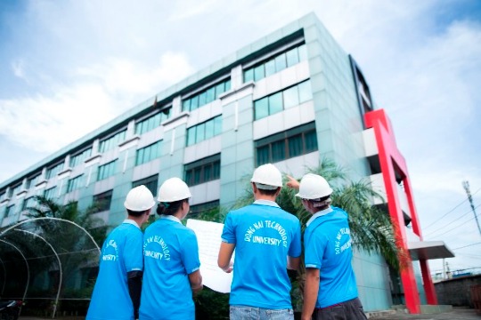 Công nghệ kỹ thuật xây dựng