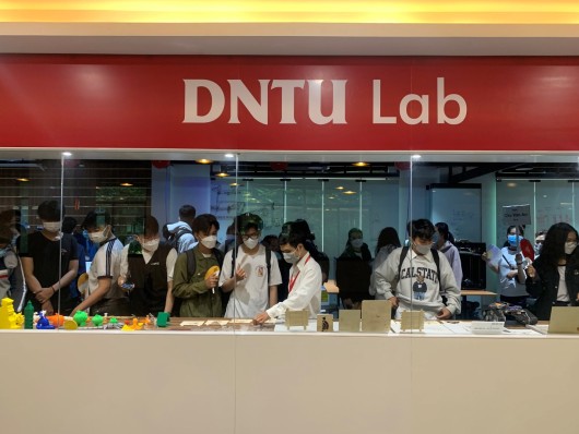 Câu lạc bộ Nghiên cứu Khoa học (SRC Club) tại Khoa Công nghệ, Nơi để sinh viên cháy với niềm đam mê sáng tạo