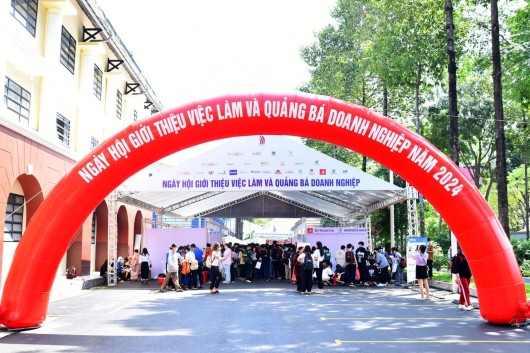 DNTU JOB FAIR 2024 – NGÀY HỘI VIỆC LÀM VÀ QUẢNG BÁ DOANH NGHIỆP