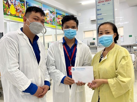 Đoàn Thanh niên – LCH SV Khoa Công nghệ - tổ chức Hoạt động thiện nguyện