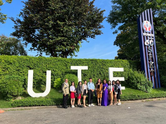 Một ngày dự hội thảo ở UTE ( Trường Đại Học Sư Phạm Kỹ Thuật TP.HCM)