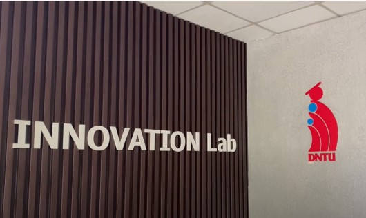 Trung tâm Công nghệ DNTU (Innovation LAB)