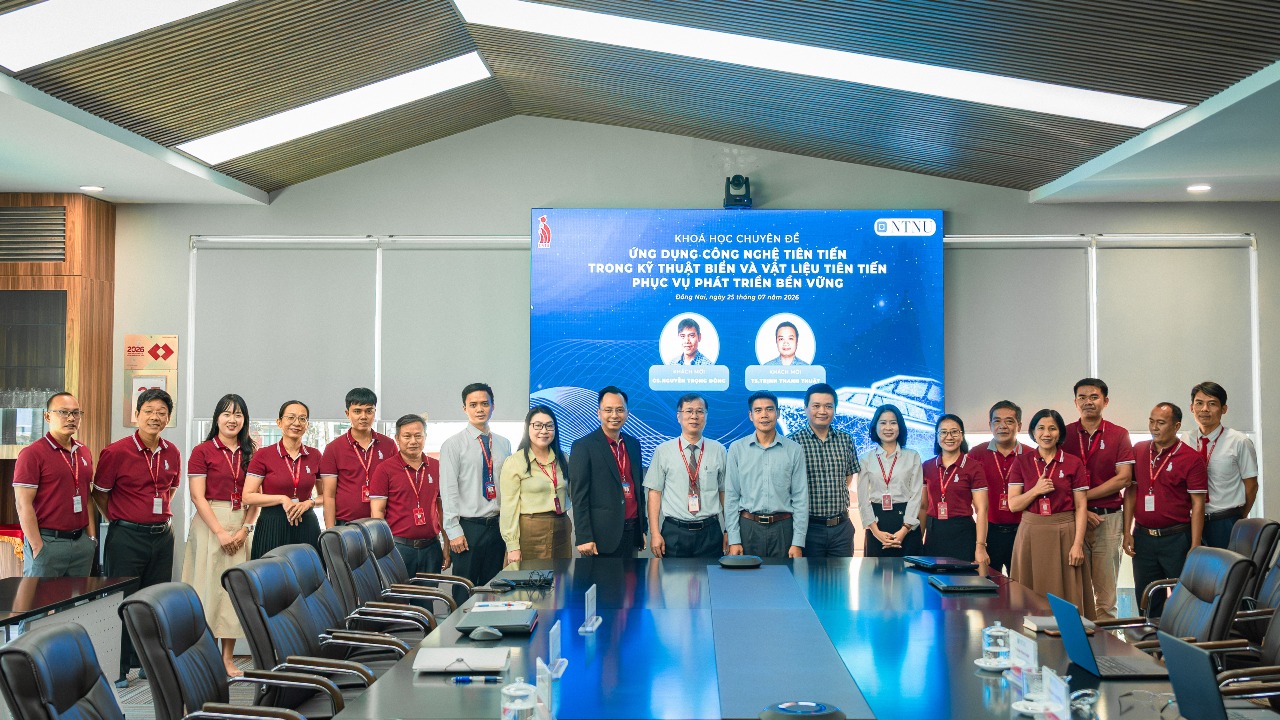 KHOA KỸ THUẬT – DNTU ĐÓN TIẾP CHUYÊN GIA TỪ ĐẠI HỌC KHOA HỌC VÀ CÔNG NGHỆ NA UY (NTNU), MỞ RỘNG HỢP TÁC QUỐC TẾ TRONG ĐÀO TẠO VÀ NGHIÊN CỨU